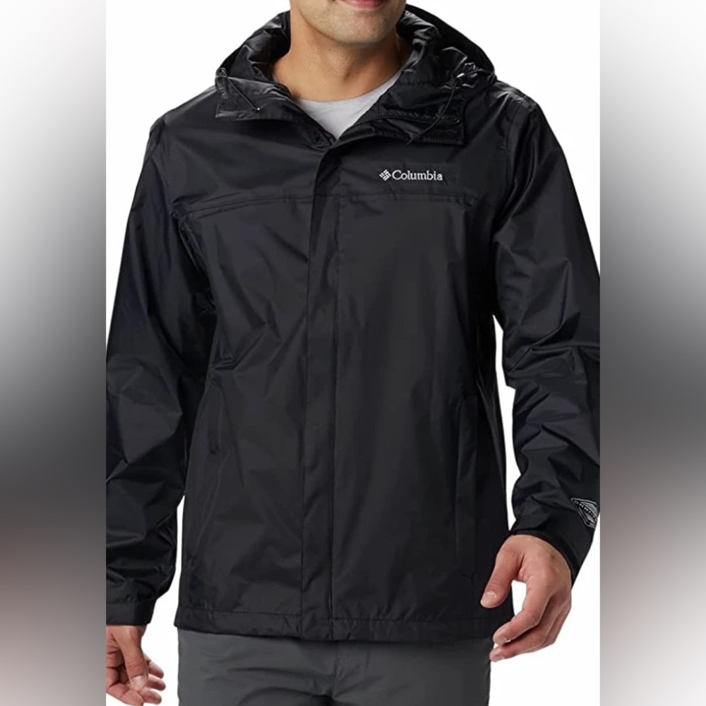 Columbia Sportswear Co. Hooded Omni-Tech Jacket